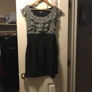 Black/leopard print fitted dress